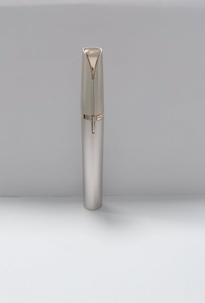 Mini Electric Eyebrow Trimmer Lipstick